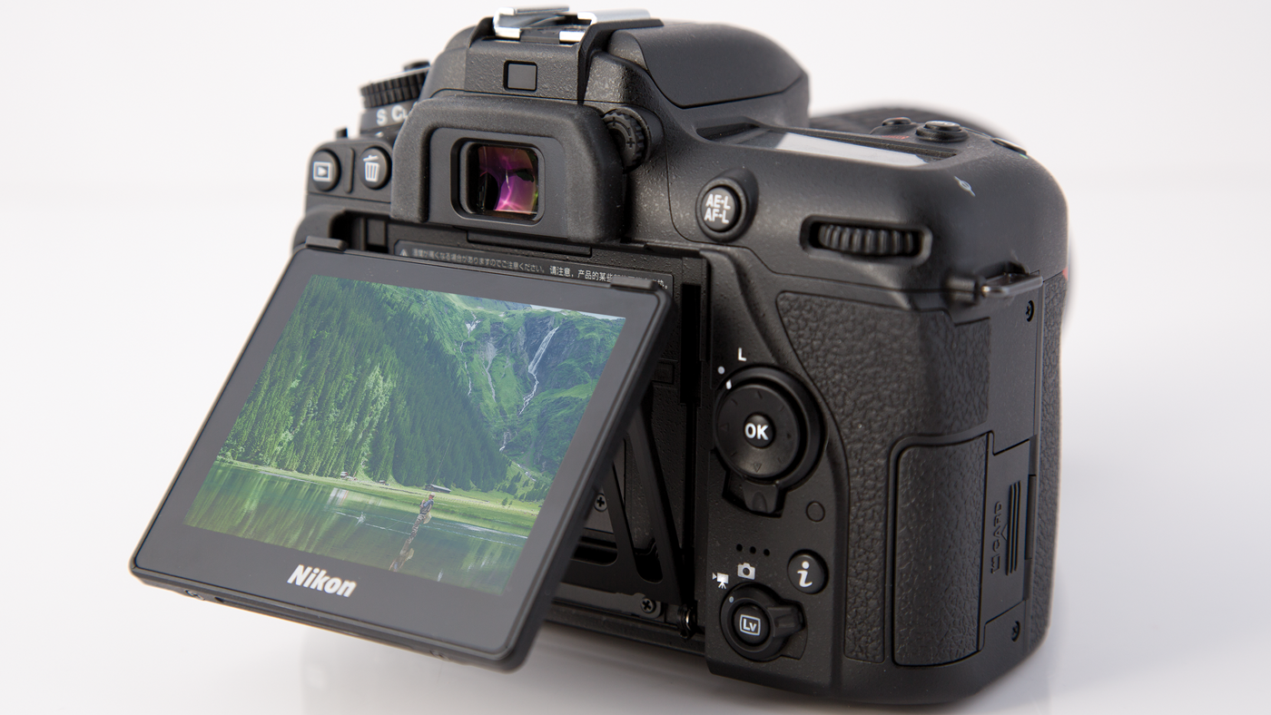 Review Nikon D7500 is a HighQuality Camera in a Consumer Package